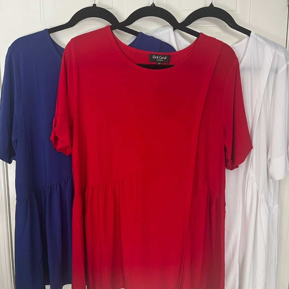 Red Coral Chic Short Sleeve Top (C11)